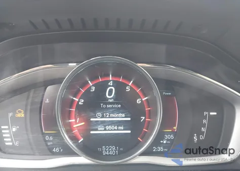 2016 Volvo Xc60 T5 Premier from USA, damaged, VIN YV4612RK6G2861119